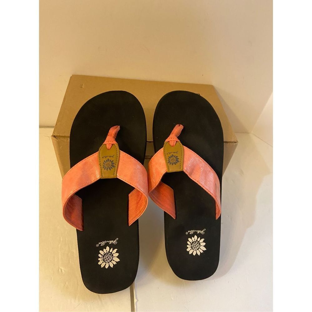 Yellow box flip flops size 11 coral pink strap (minor scuffs)‎ sandals